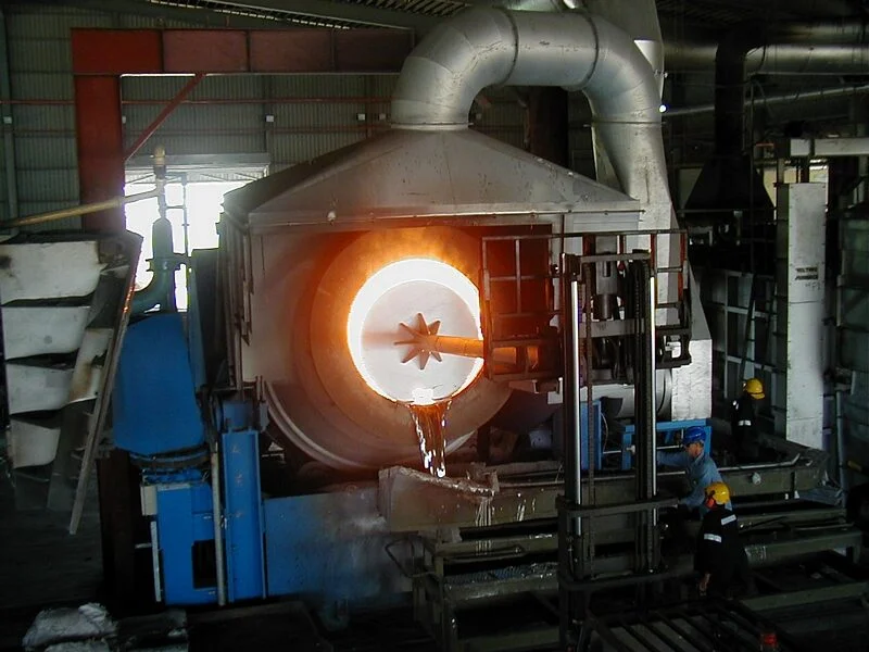 Lò quay Dross Rotating Closed Well nấu chảy kim loại